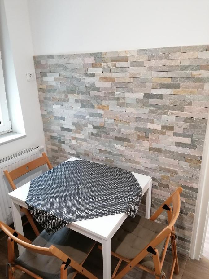 Alex Apartman Sopron Exterior photo